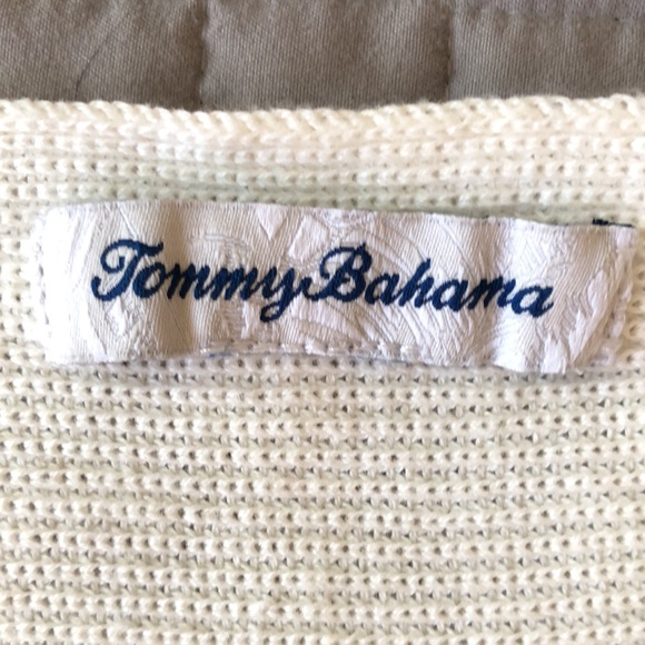 ❄️ Tommy Bahama Winter White Sweater - Picture 8 of 8